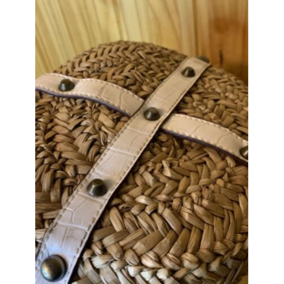 Vintage Guess Straw Woven Satchel Beach Tote Handbag Purse ,Bling,gems, Summer - Picture 9 of 9